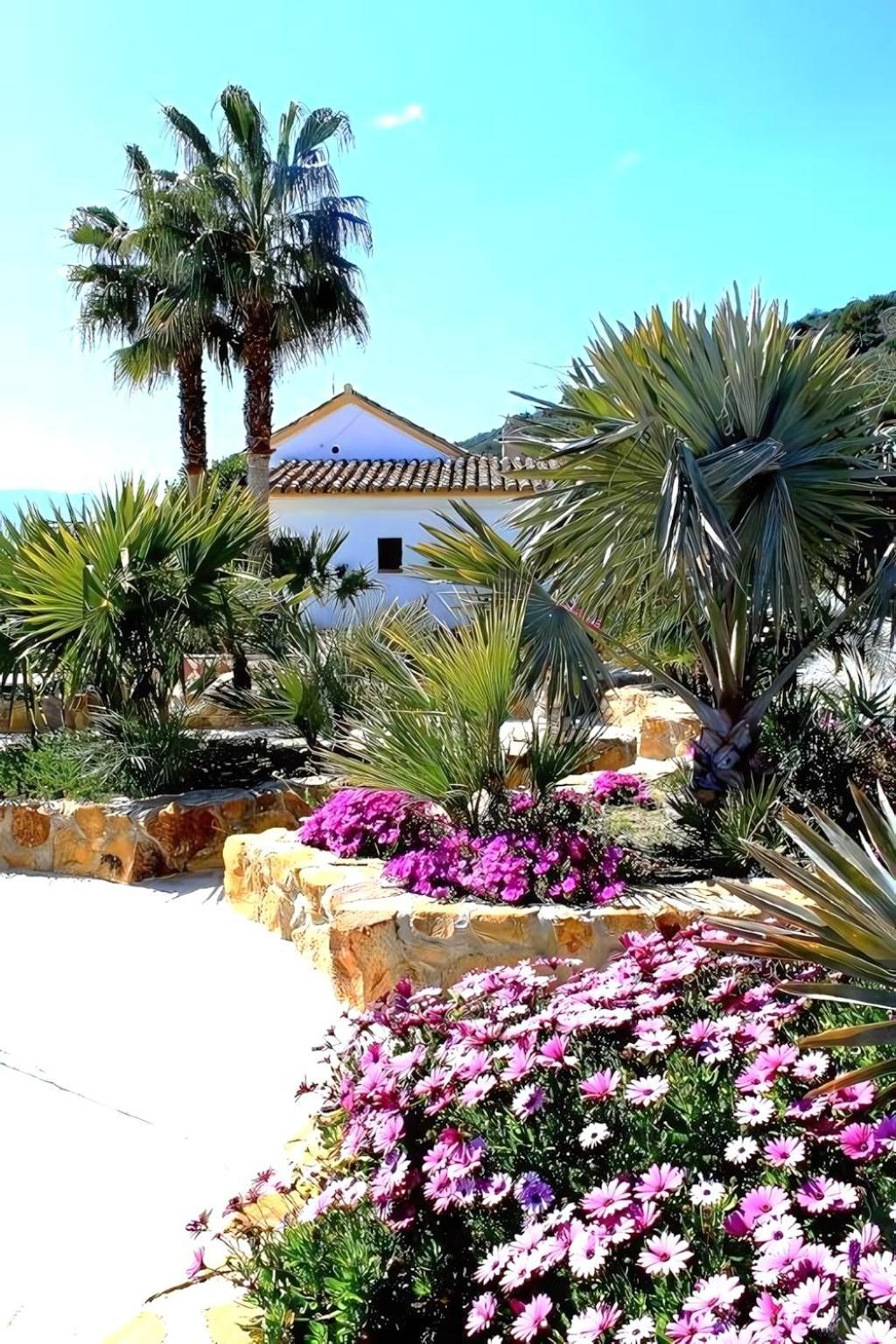 טולוקס Private Detached Chalet With Own Jacuzzi Mi Dushi מראה חיצוני תמונה