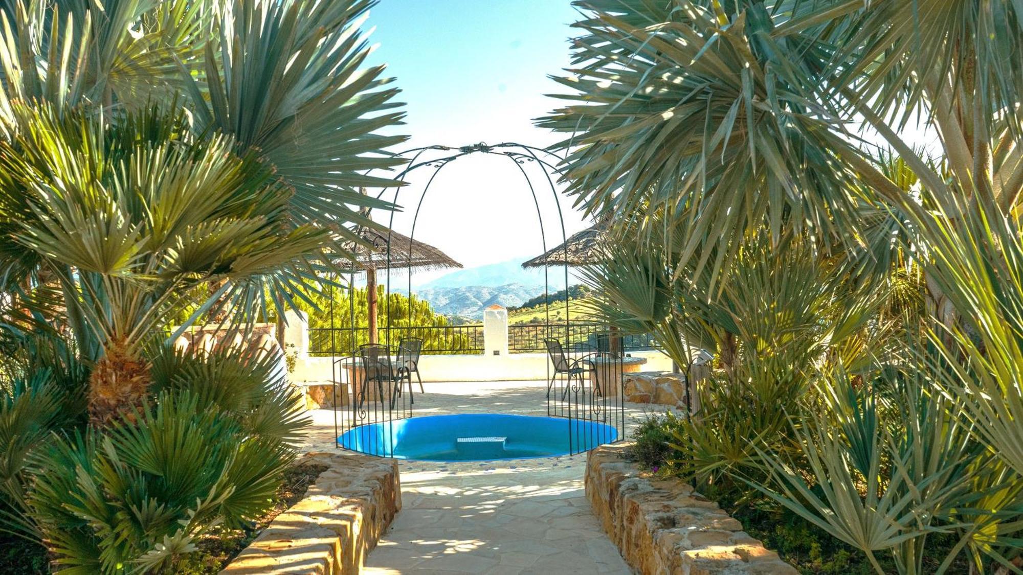טולוקס Private Detached Chalet With Own Jacuzzi Mi Dushi מראה חיצוני תמונה