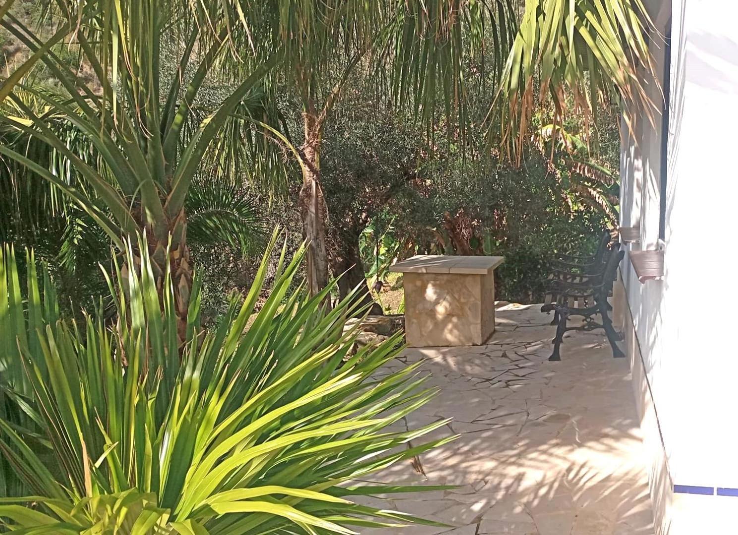טולוקס Private Detached Chalet With Own Jacuzzi Mi Dushi מראה חיצוני תמונה