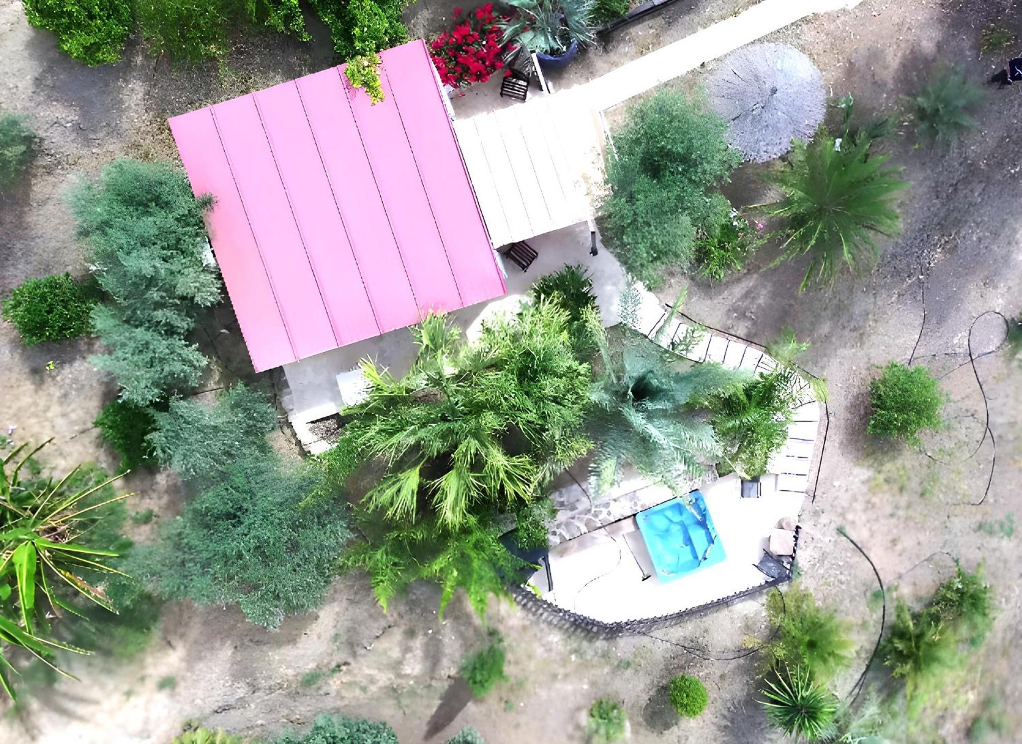 טולוקס Private Detached Chalet With Own Jacuzzi Mi Dushi מראה חיצוני תמונה